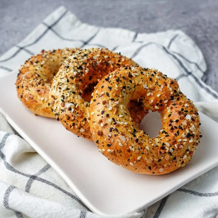 Protein Bagels with 19 g Protein